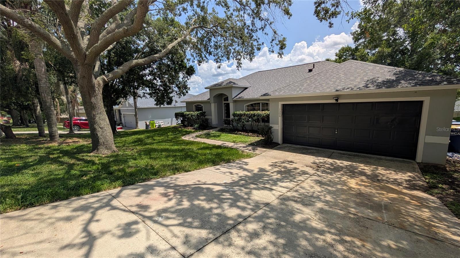 OAK VALLEY - Residential