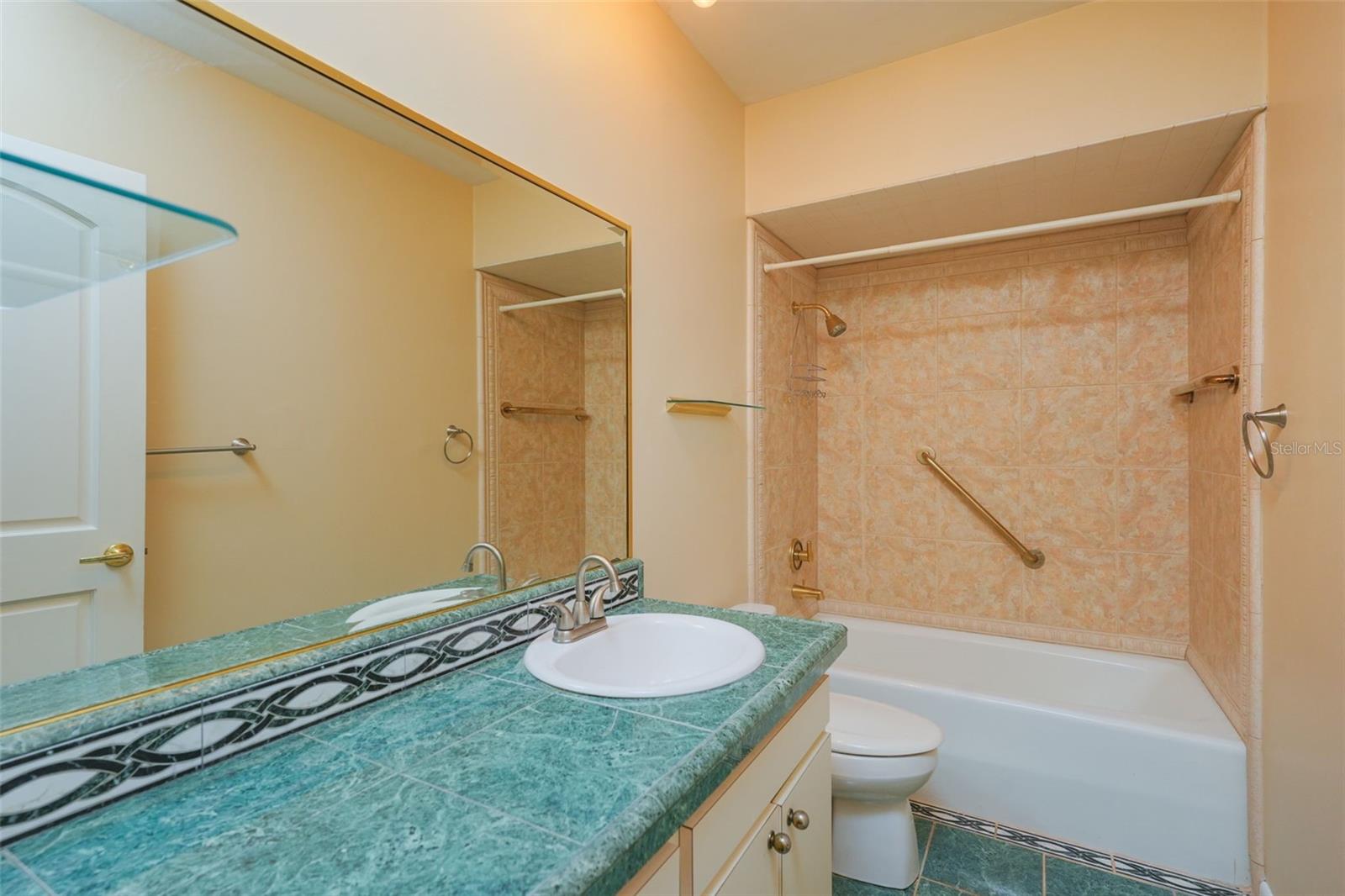 CASA LOMA CLUB, INC. - Residential