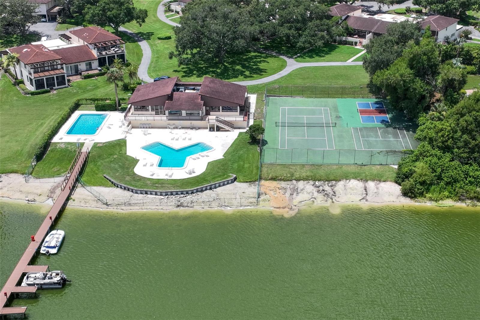 CASA LOMA CLUB, INC. - Residential