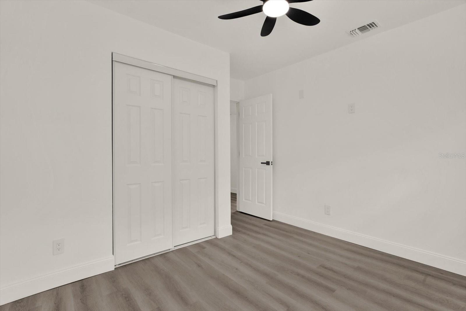 SHORE ACRES OVERLOOK SEC - Residential