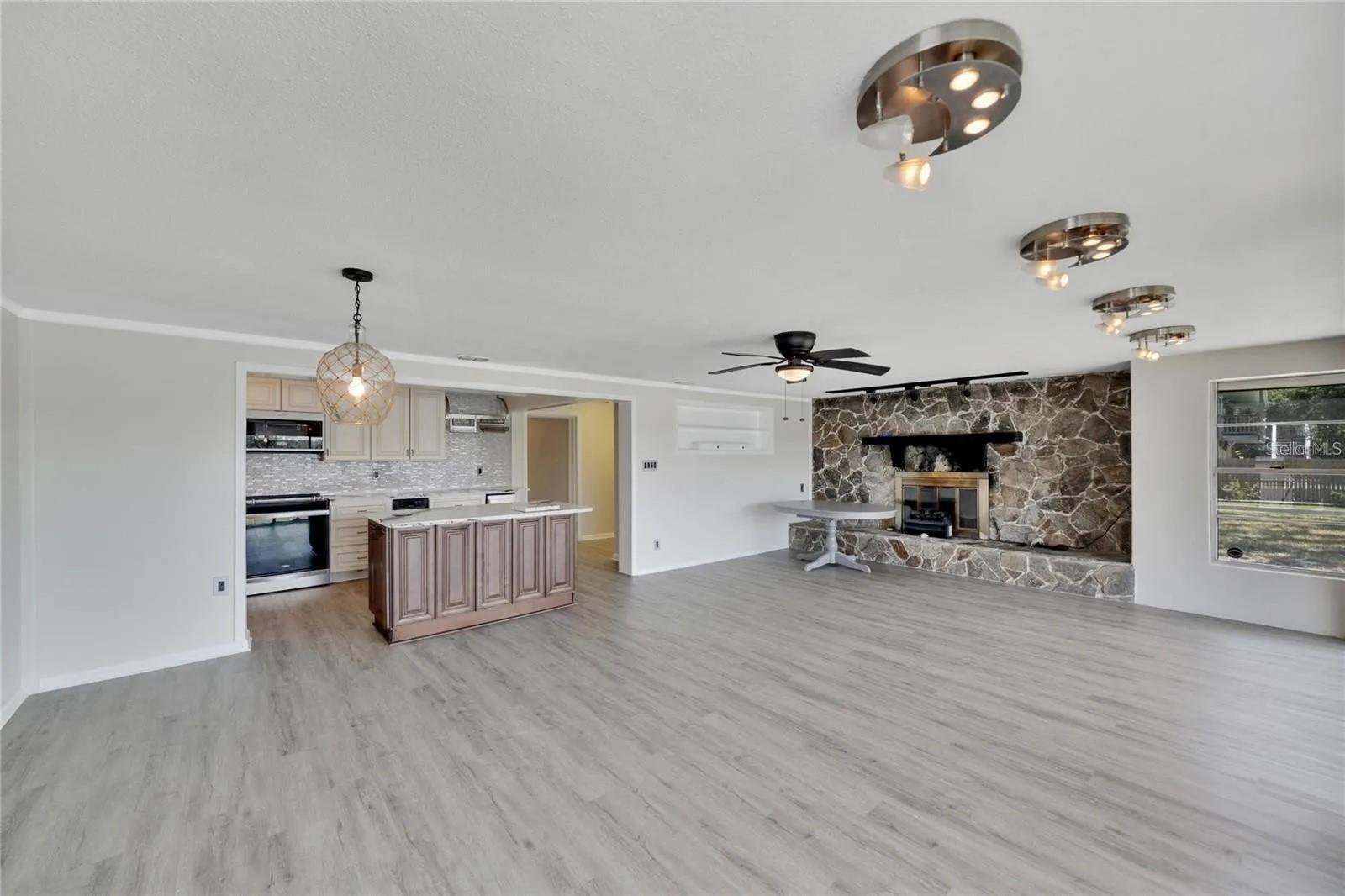 UNPLATTED - Residential