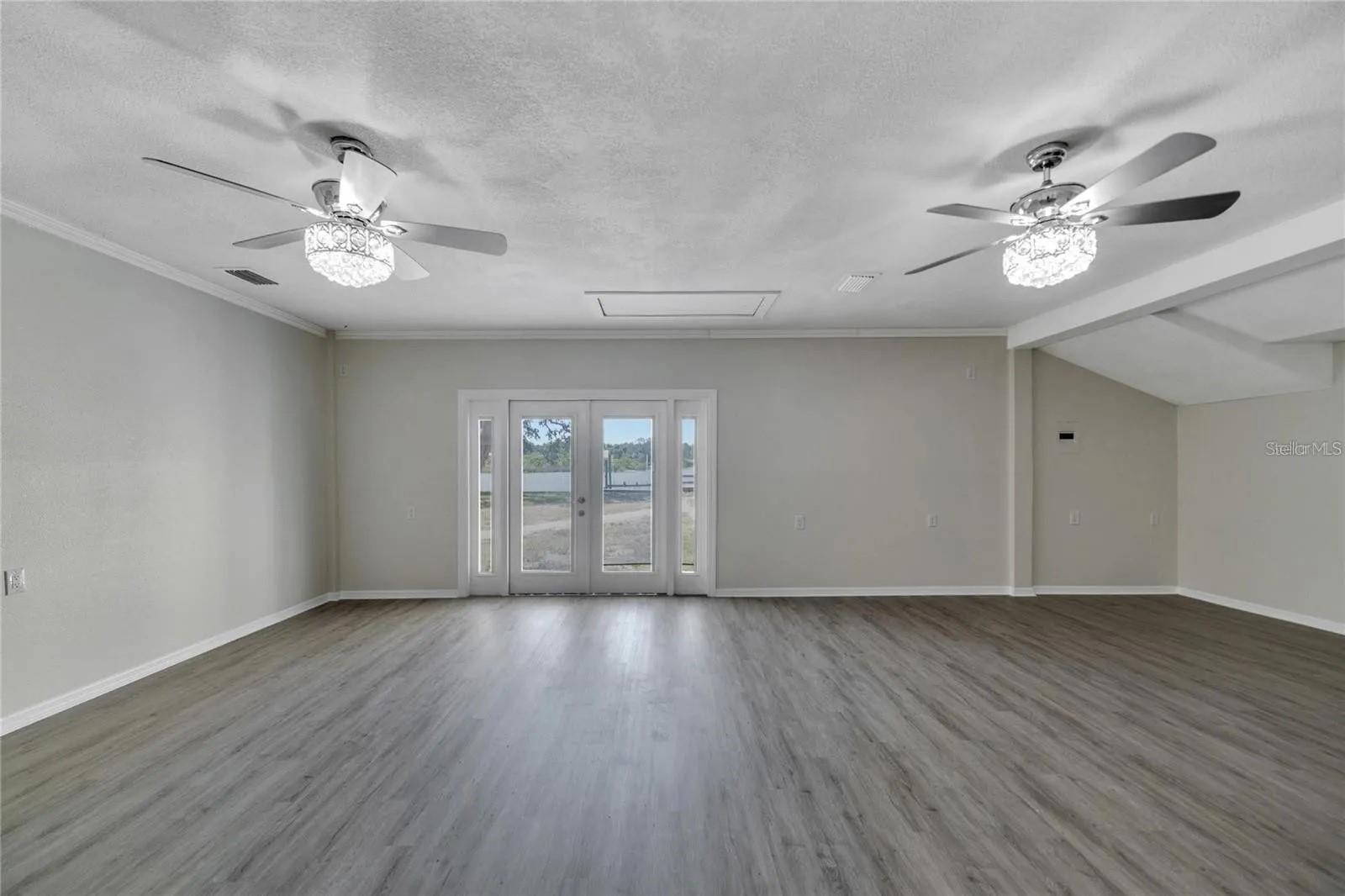 UNPLATTED - Residential