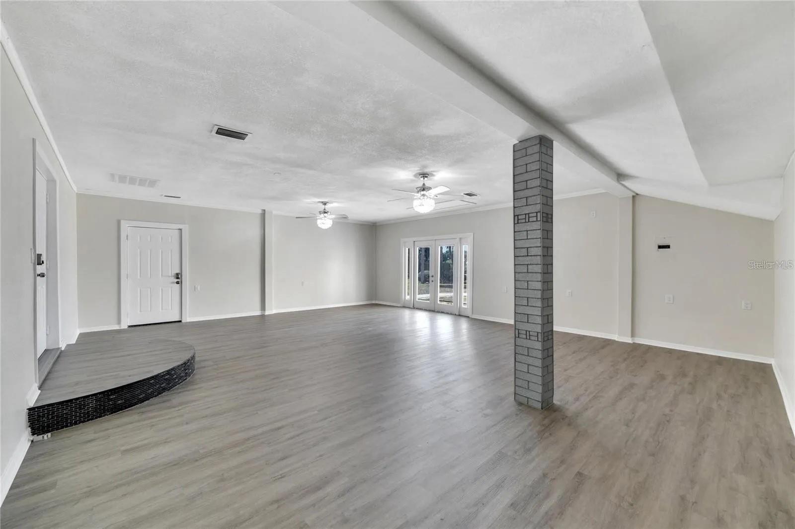 UNPLATTED - Residential