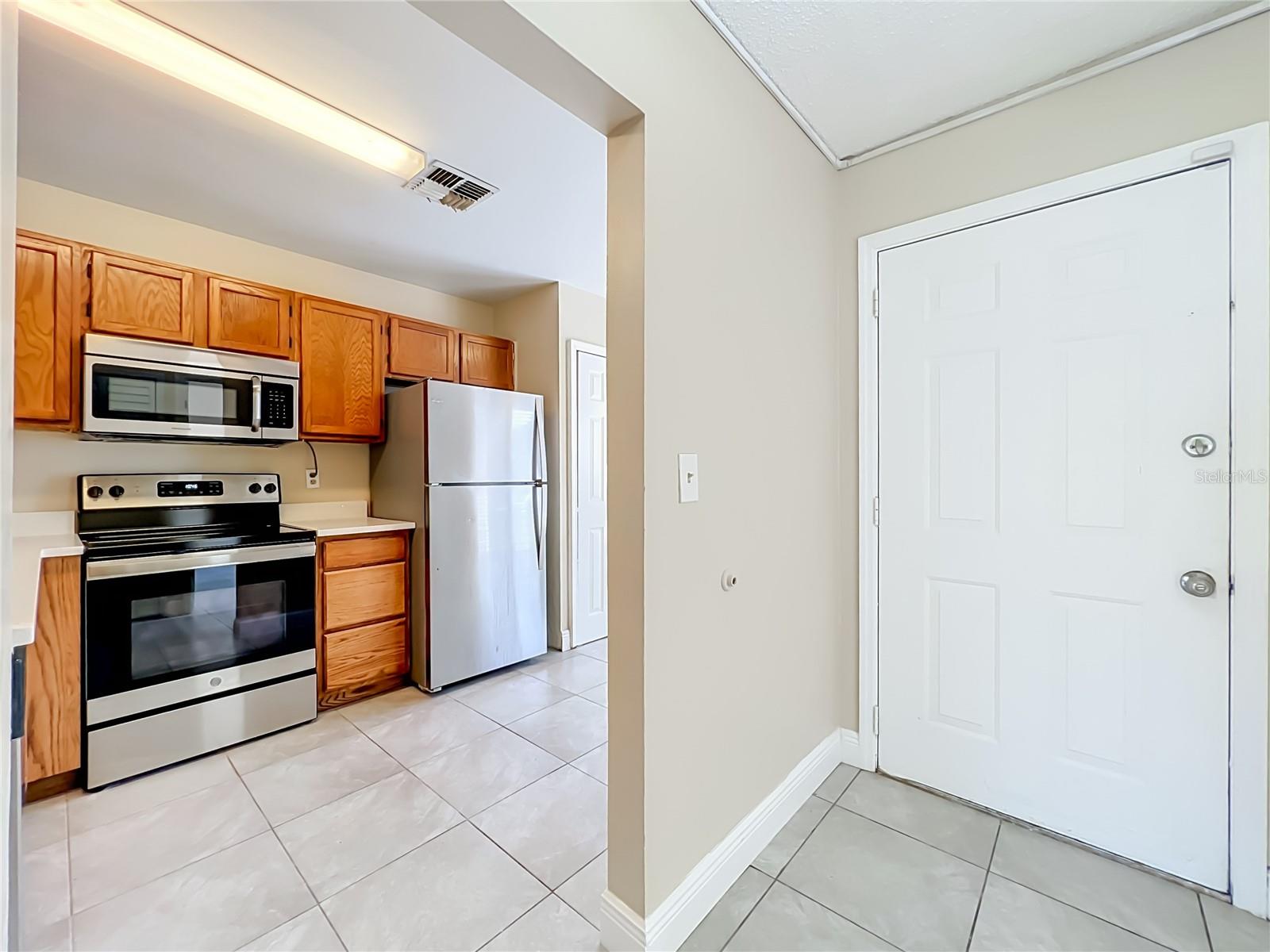 COLONIAL LANDINGS PH 26 - Residential