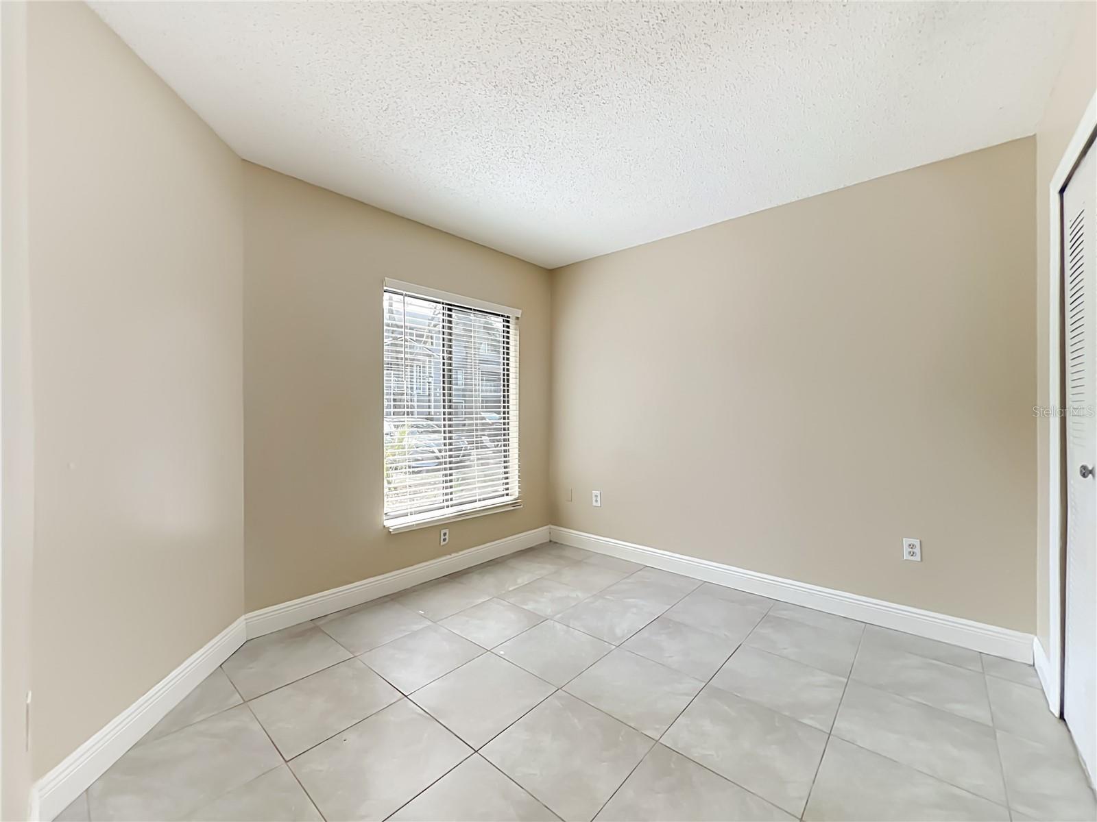 COLONIAL LANDINGS PH 26 - Residential
