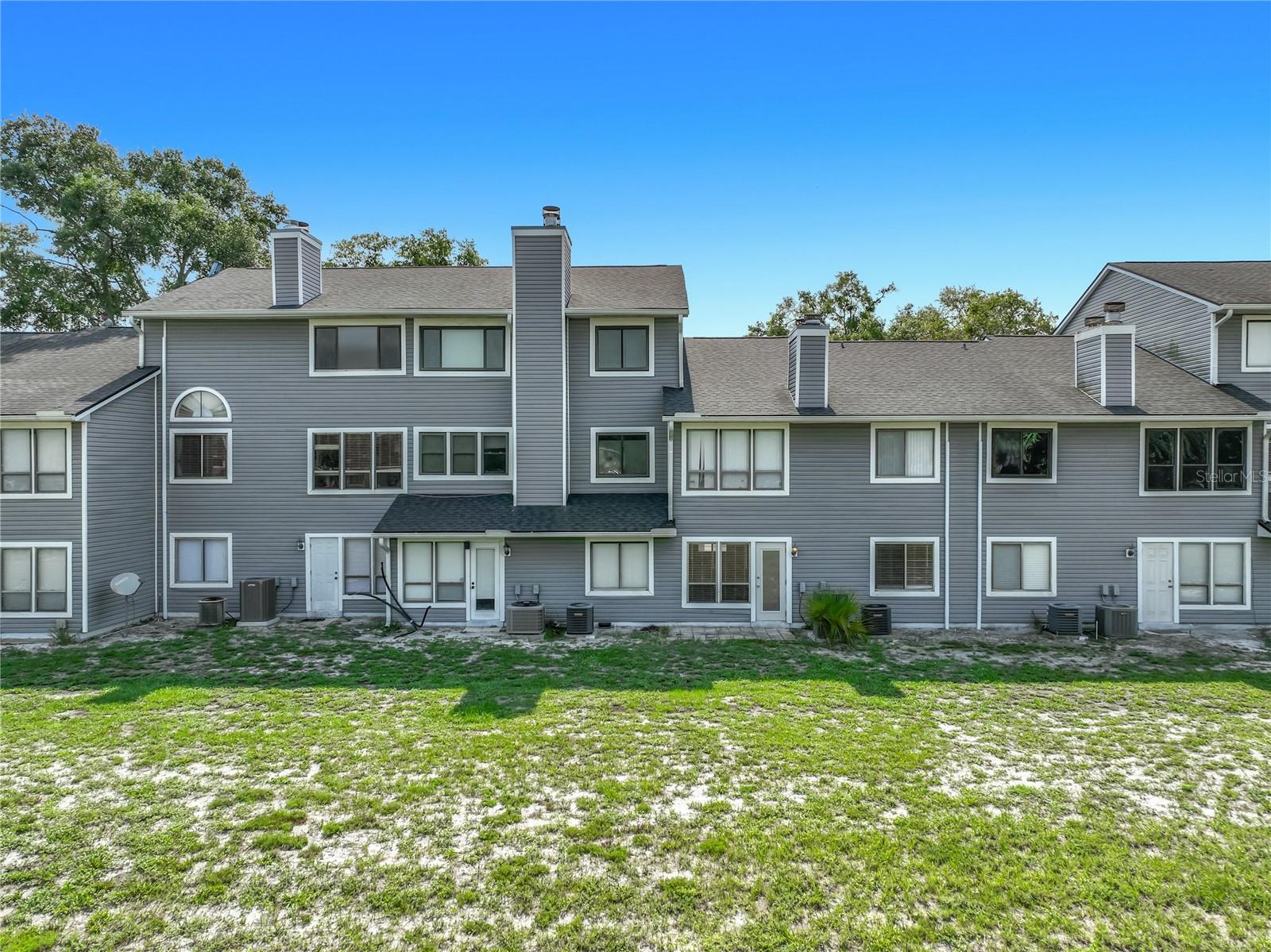 COLONIAL LANDINGS PH 26 - Residential