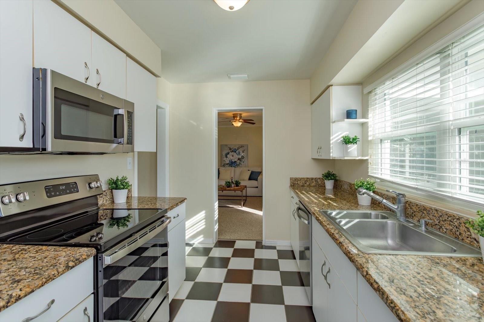 GARDEN ACRES - Residential