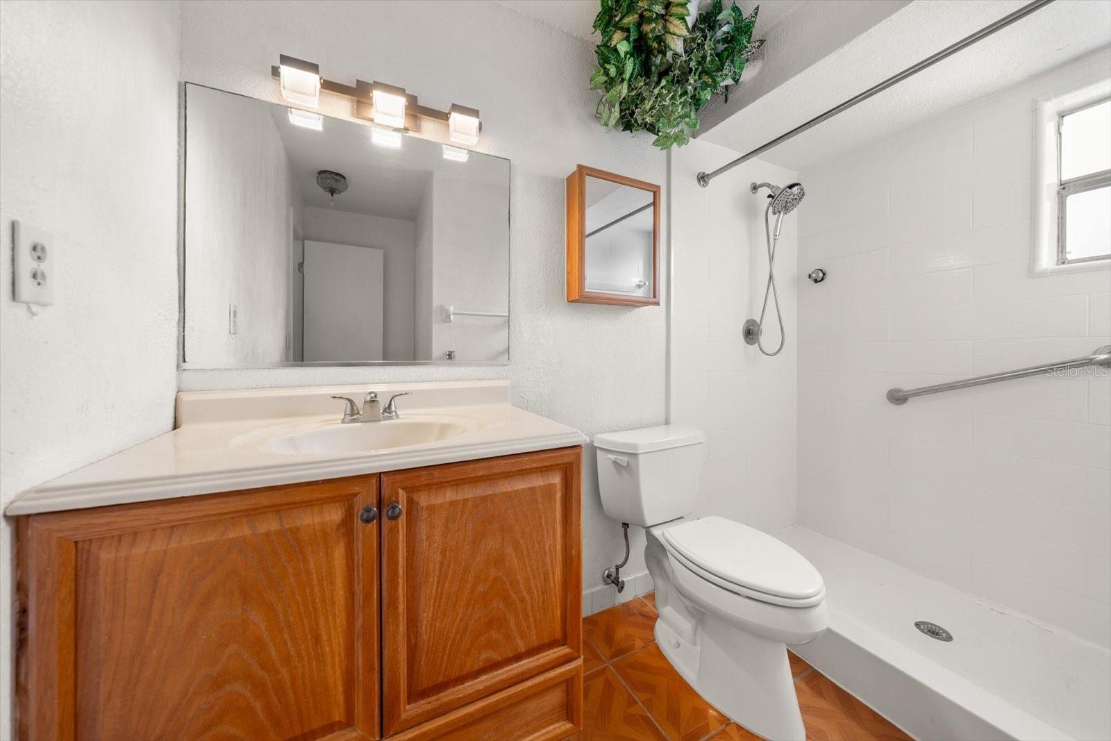 LONG BAYOU - Residential