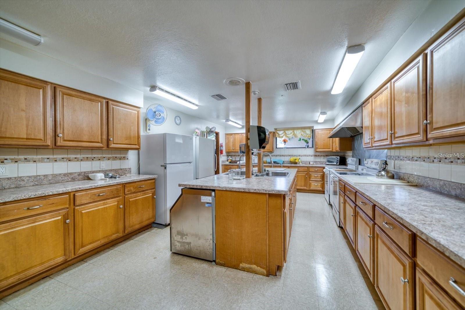 LONG BAYOU - Residential