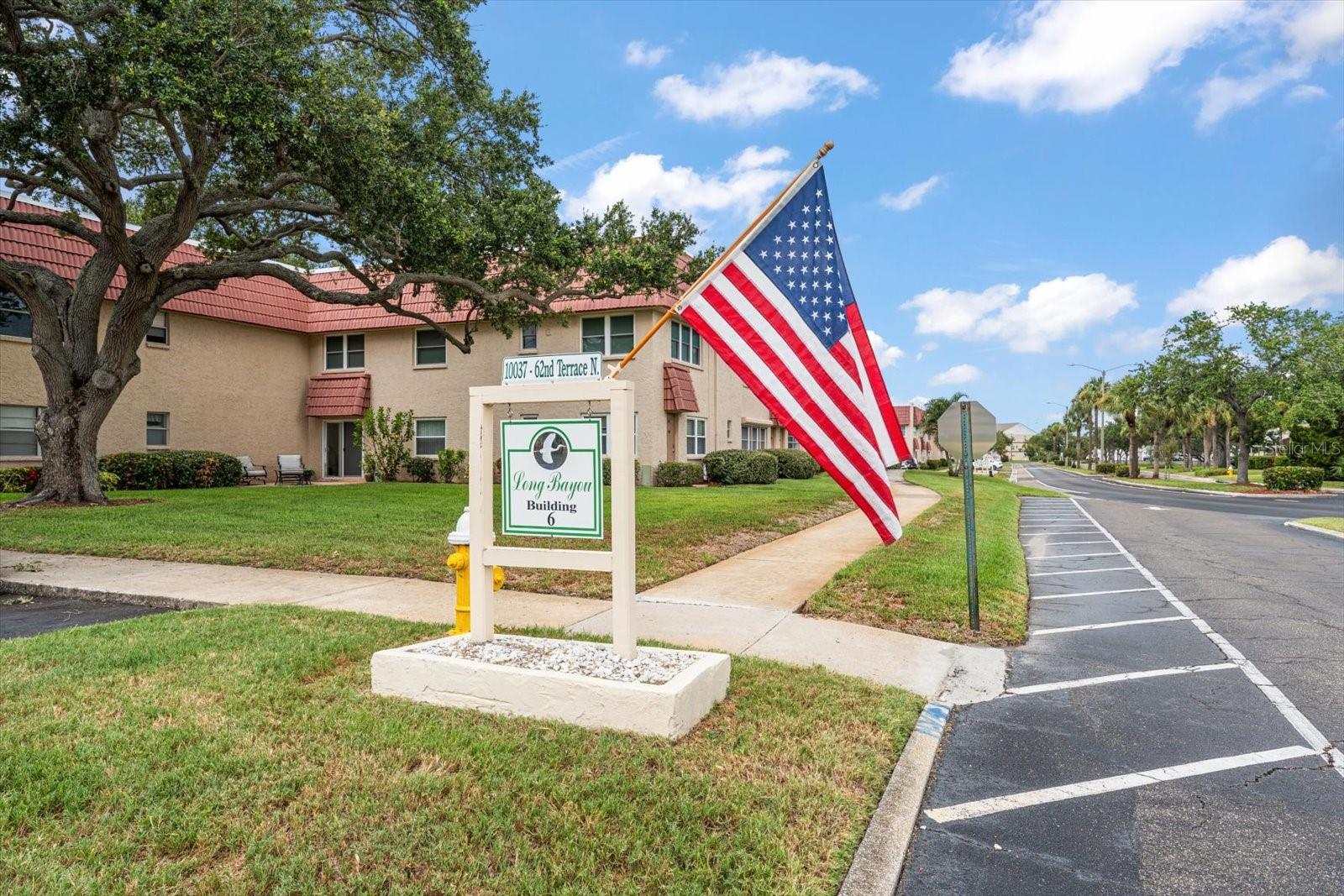 LONG BAYOU - Residential