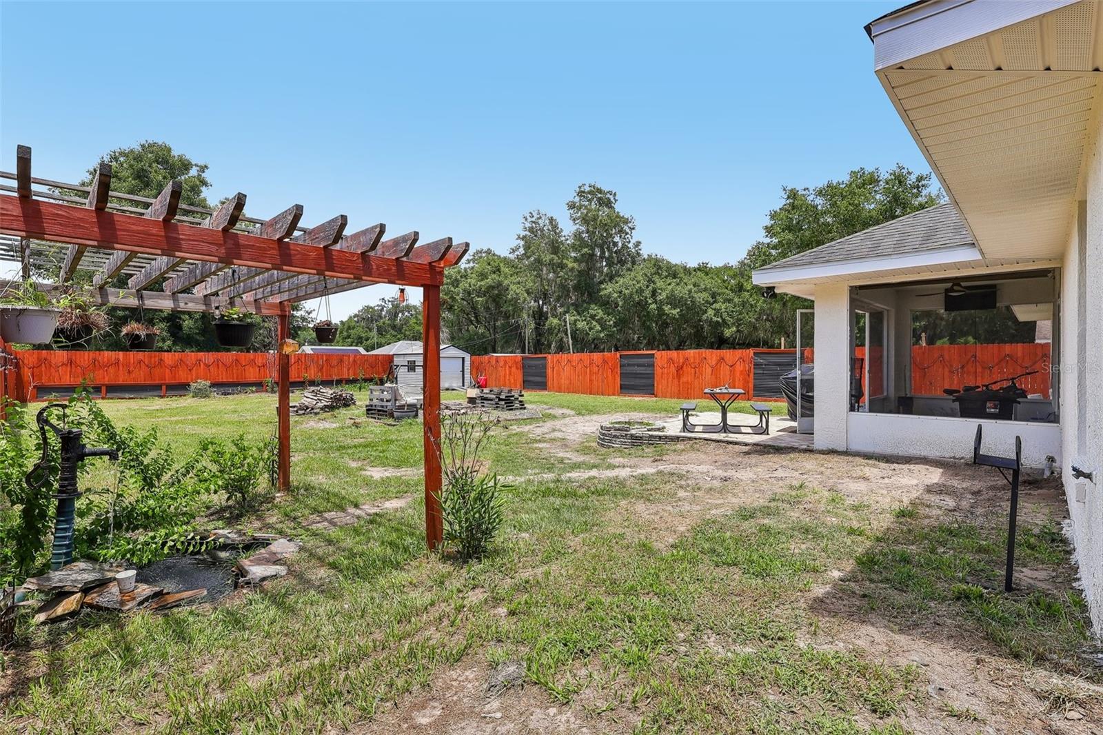 CENTRAL HEIGHTS - Residential