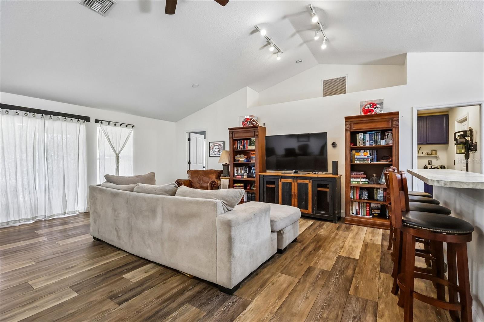 CENTRAL HEIGHTS - Residential