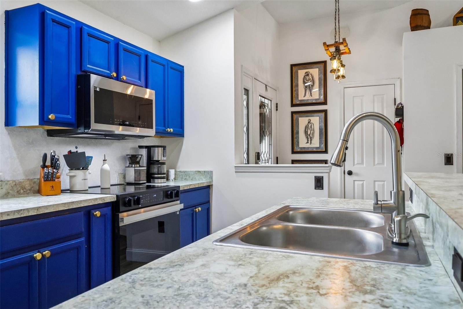 CENTRAL HEIGHTS - Residential