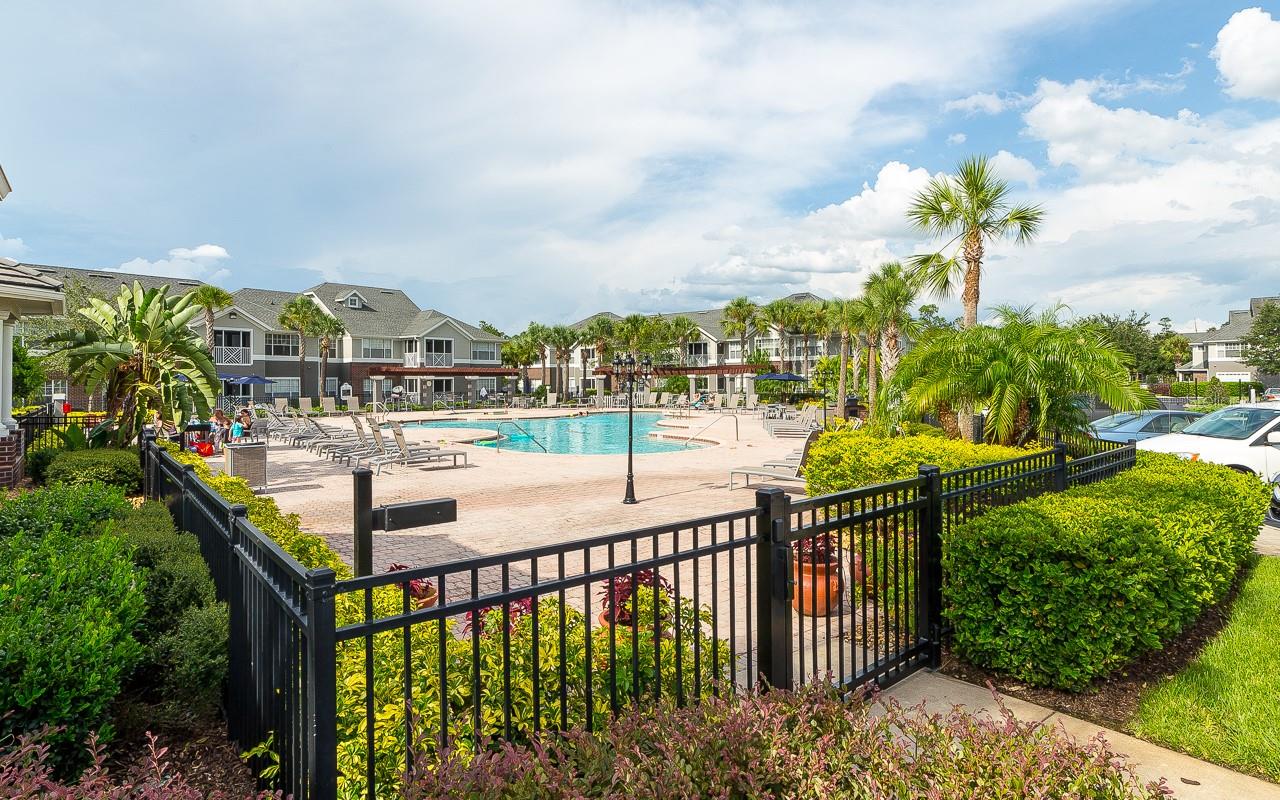 HERITAGE ESTATES CONDOMINIUM - Residential