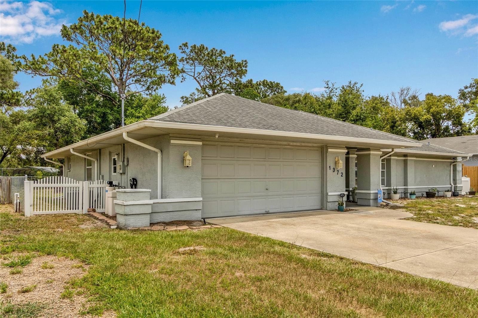 SPRING HILL - Residential