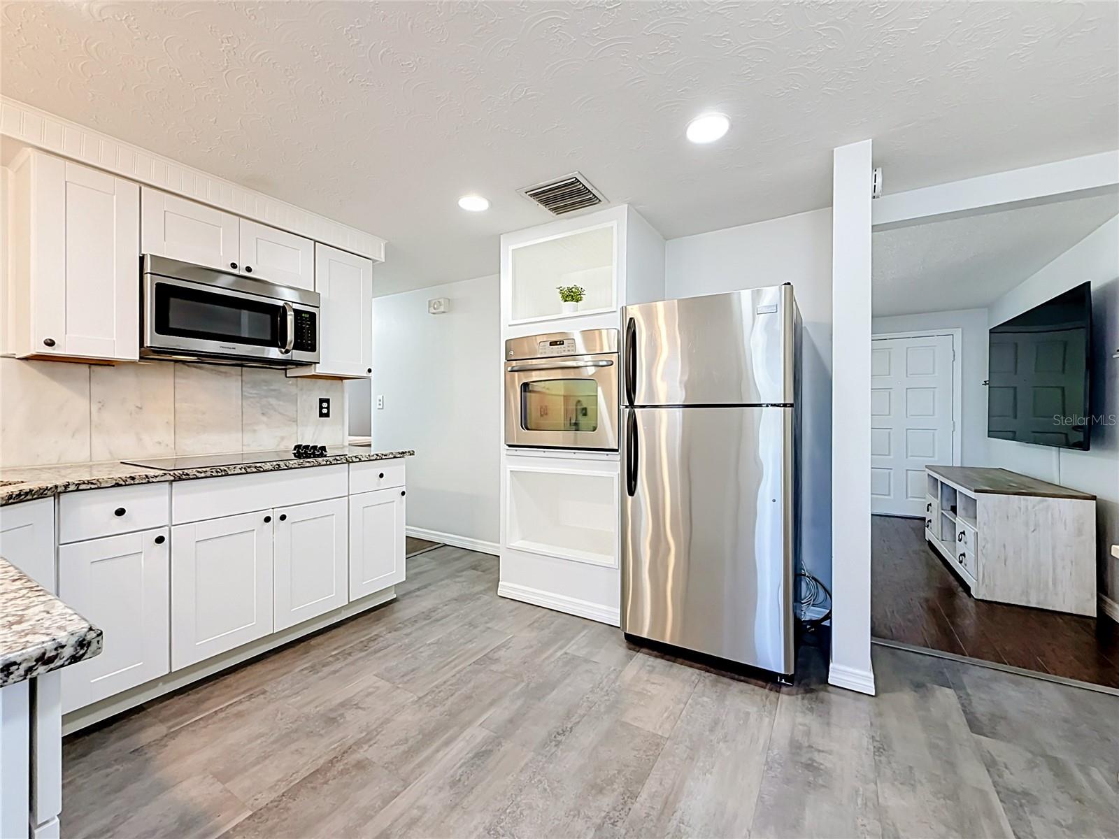 RIDGEWOOD GARDENS - Residential