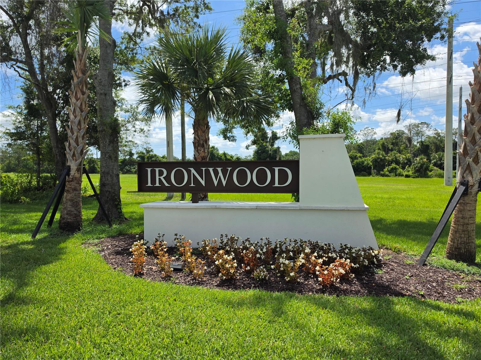 IRONWOOD - Residential Lease