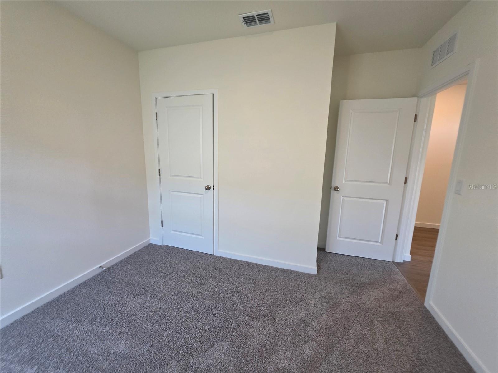 IRONWOOD - Residential Lease