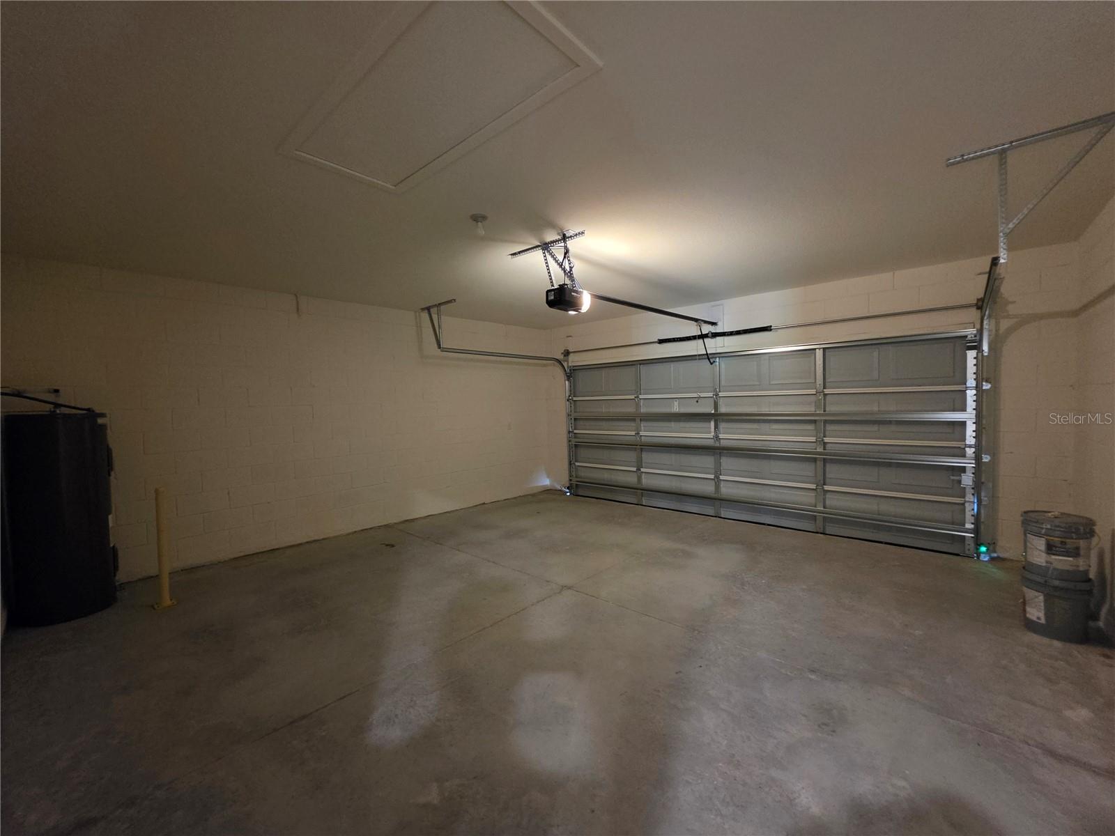 IRONWOOD - Residential Lease
