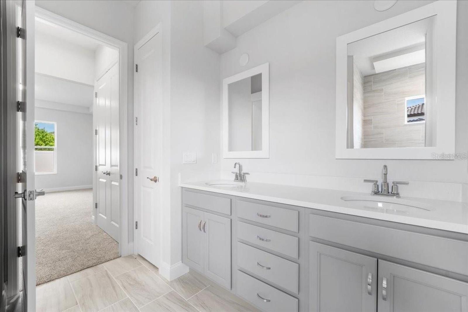 MARINA DEL PALMA - Residential Lease