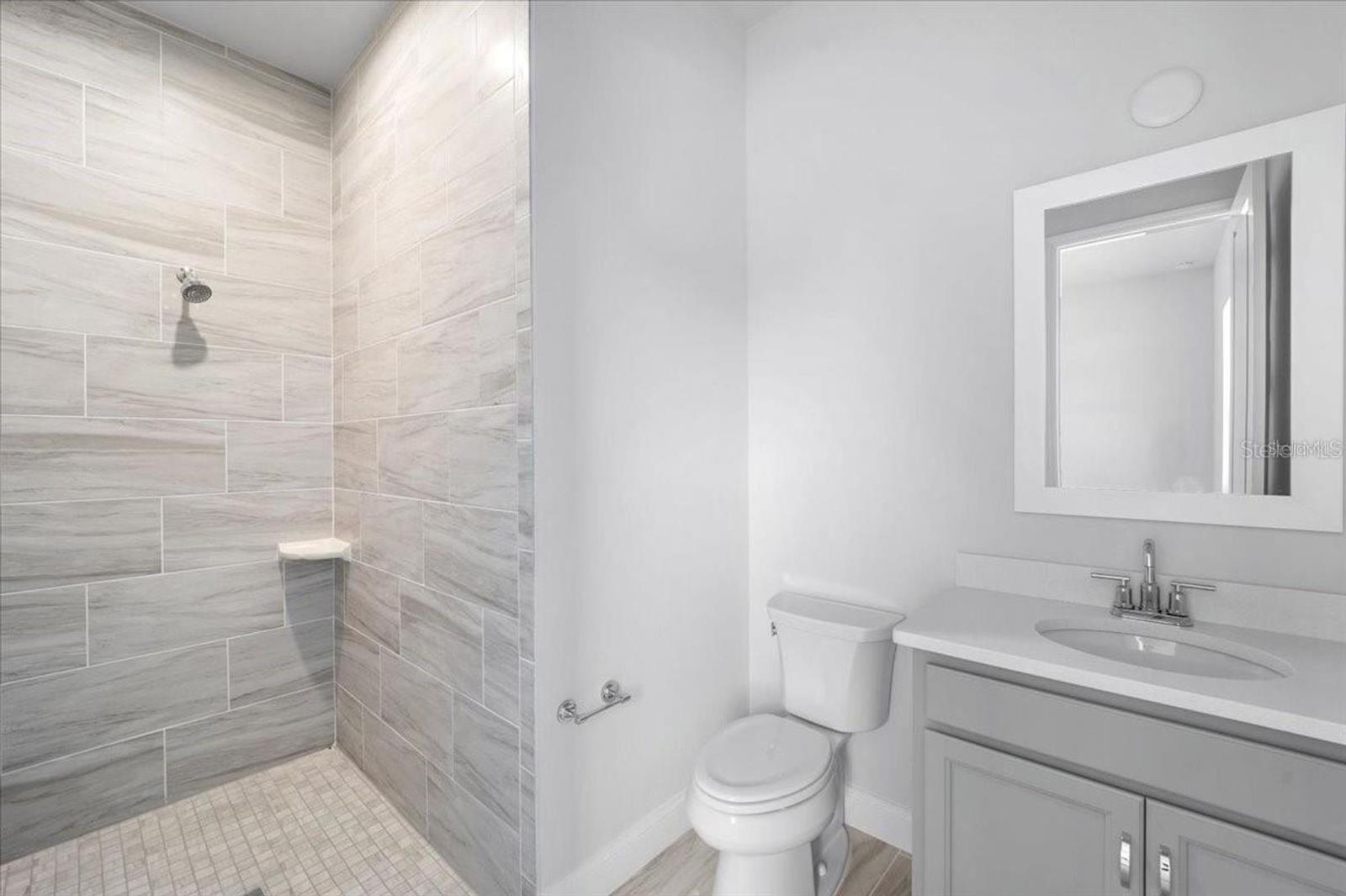 MARINA DEL PALMA - Residential Lease