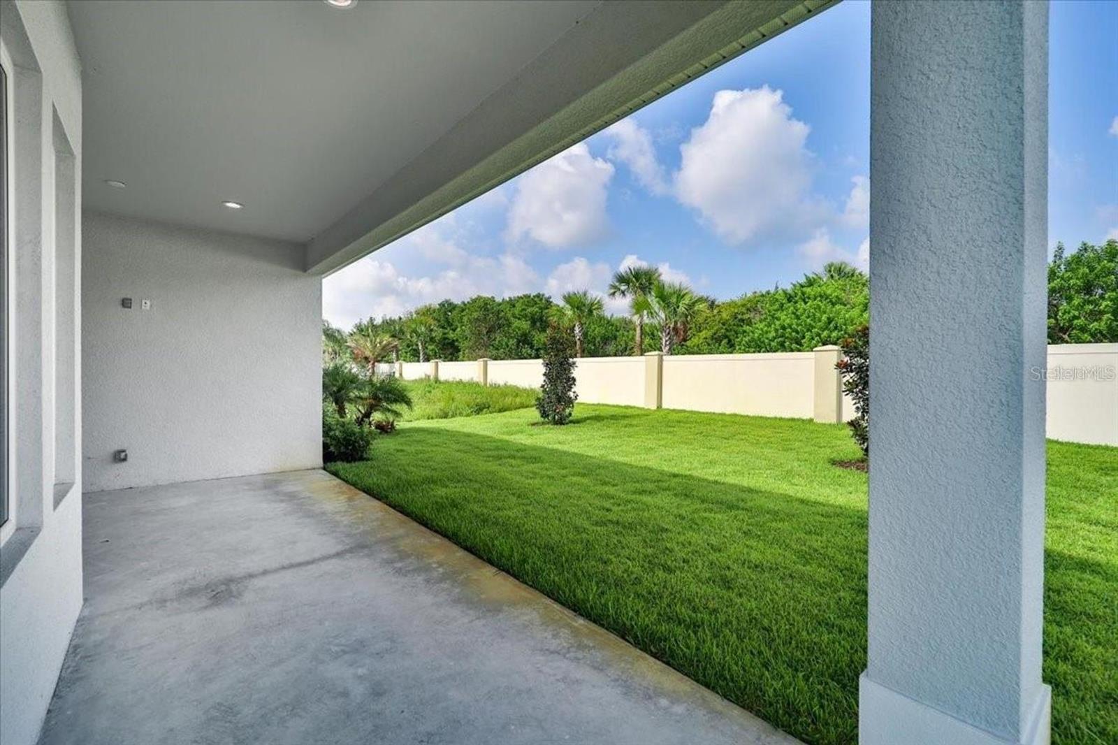 MARINA DEL PALMA - Residential Lease