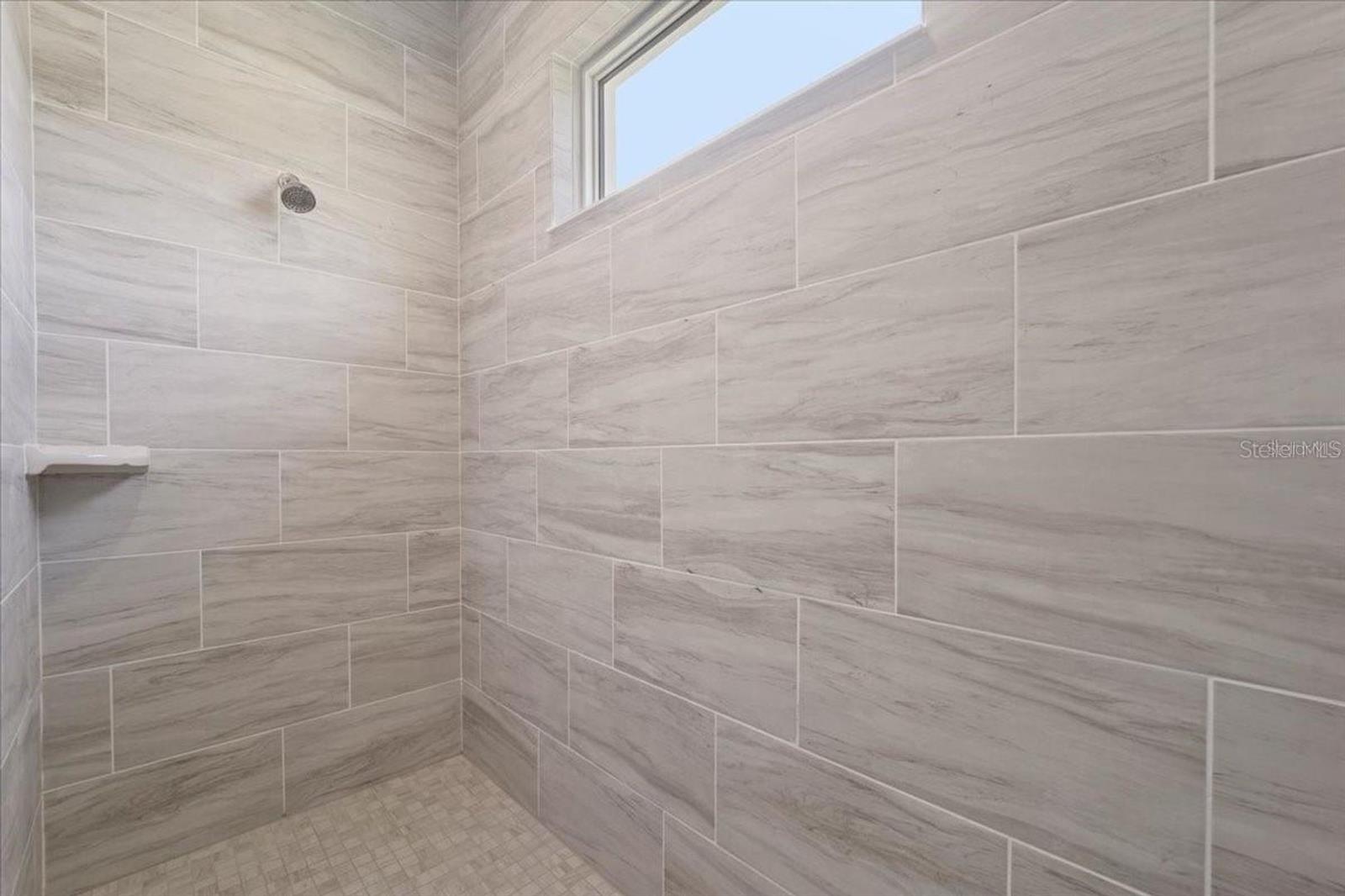 MARINA DEL PALMA - Residential Lease