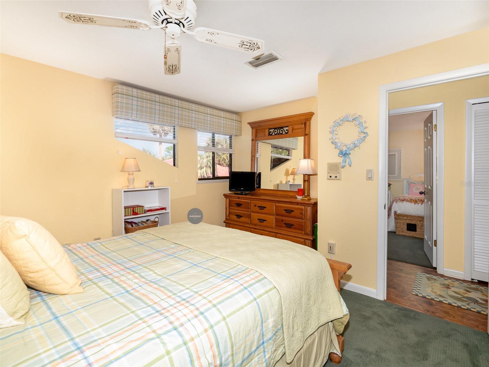 WATERWOOD TWNHS SUB - Residential