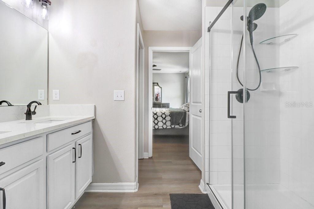 AYERSWORTH GLEN - Residential