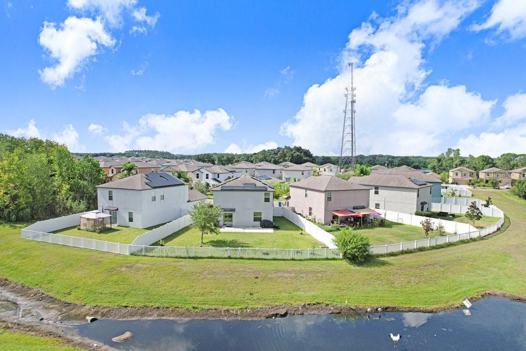 AYERSWORTH GLEN - Residential