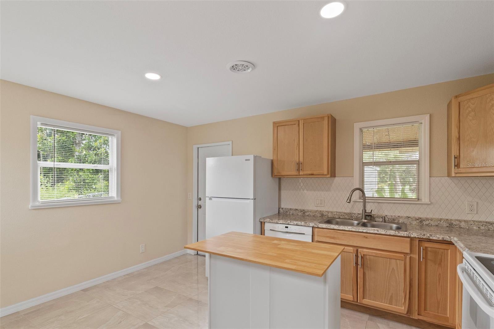 CORAL RIDGE - Residential
