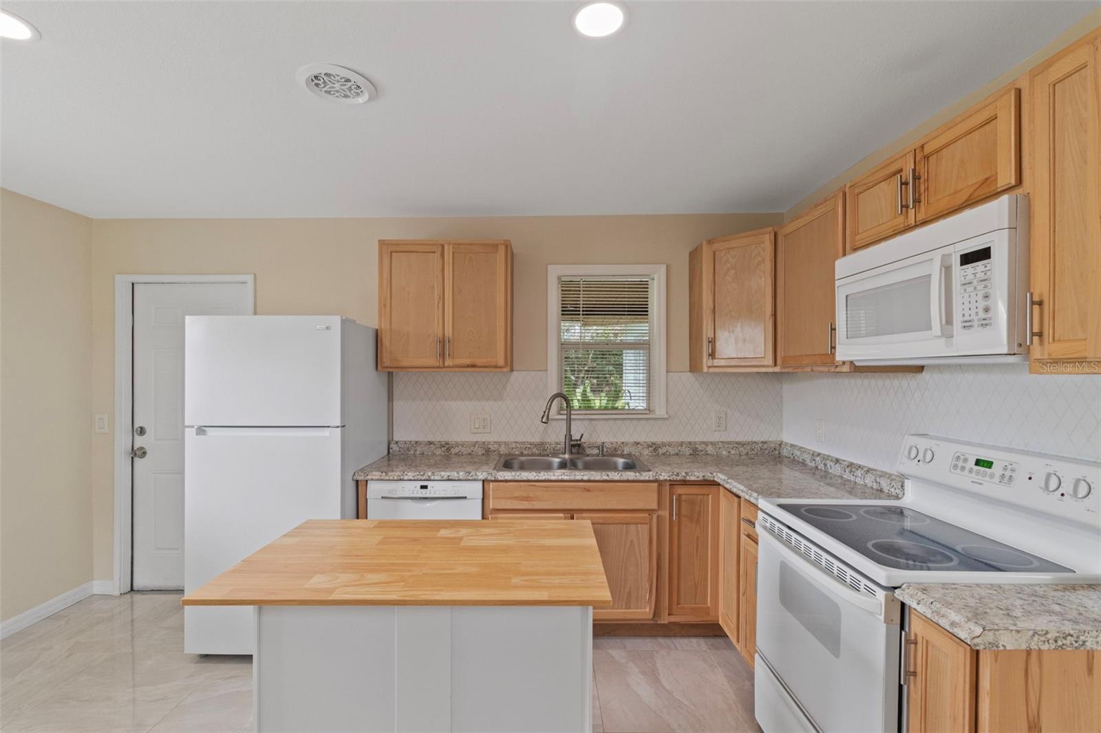 CORAL RIDGE - Residential