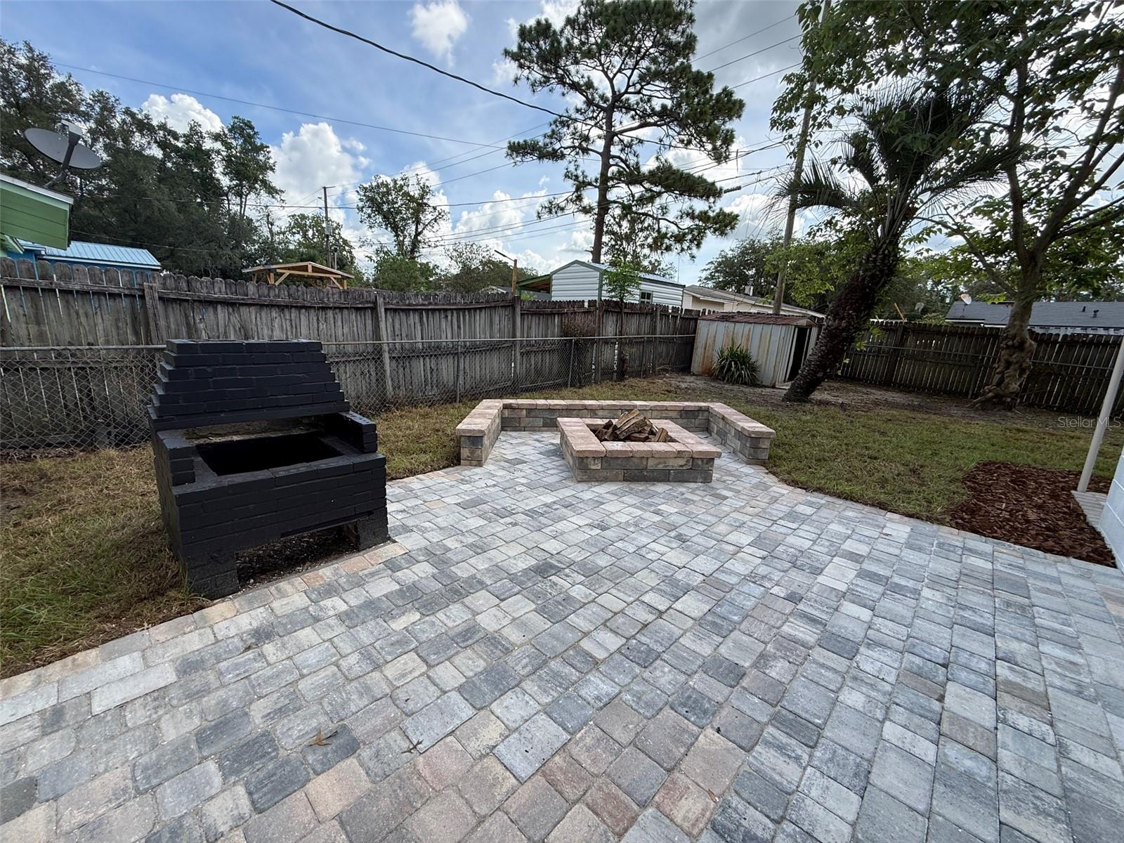 LINCOLN ESTATES 1ST ADD - Residential
