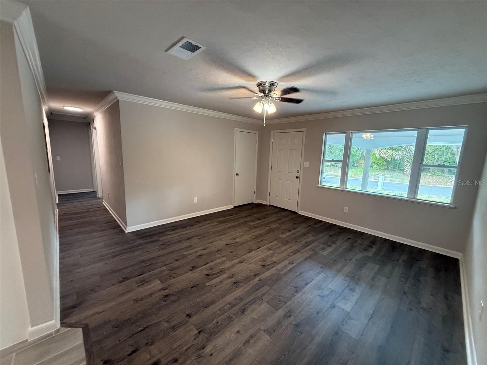 LINCOLN ESTATES 1ST ADD - Residential