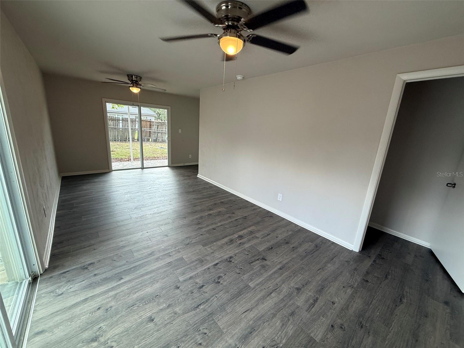 LINCOLN ESTATES 1ST ADD - Residential