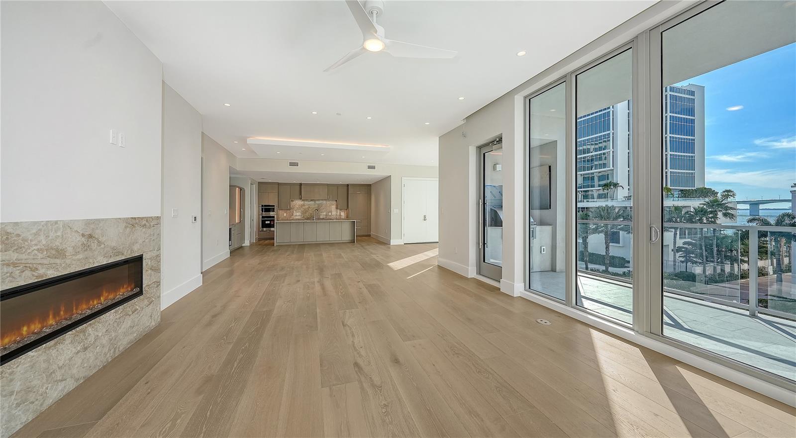 PENINSULA SARASOTA - Residential