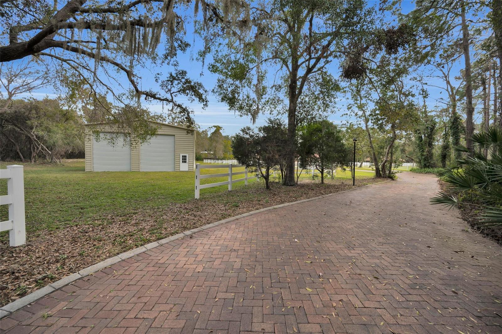 OAK HILL ACRES - Residential