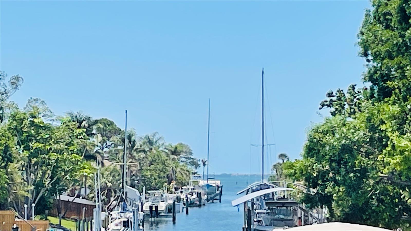 BAYSHORE GARDENS SEC 4 - Residential