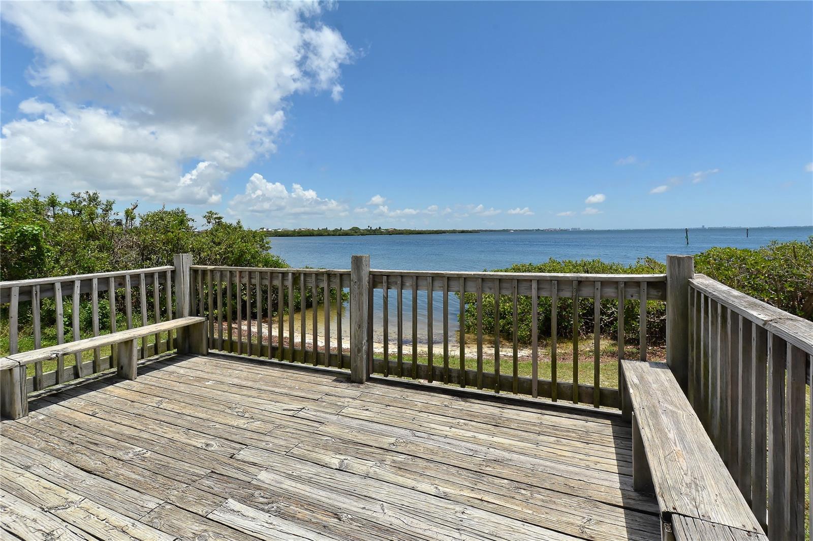 BAYSHORE GARDENS SEC 4 - Residential