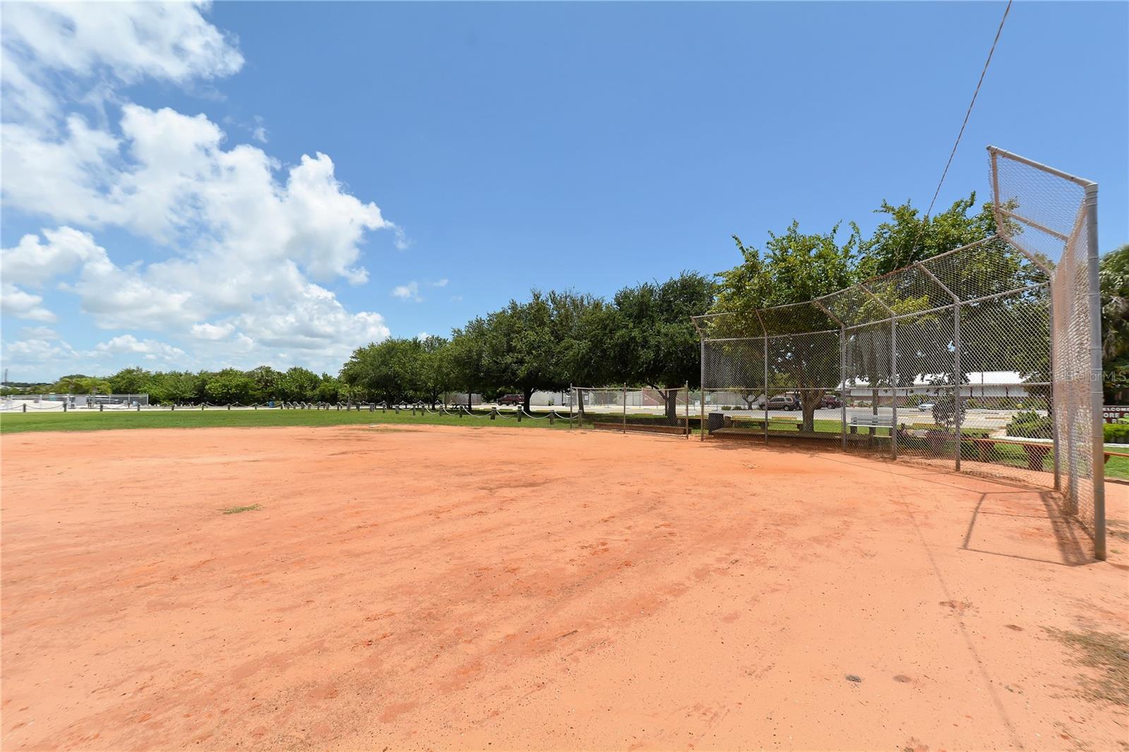 BAYSHORE GARDENS SEC 4 - Residential
