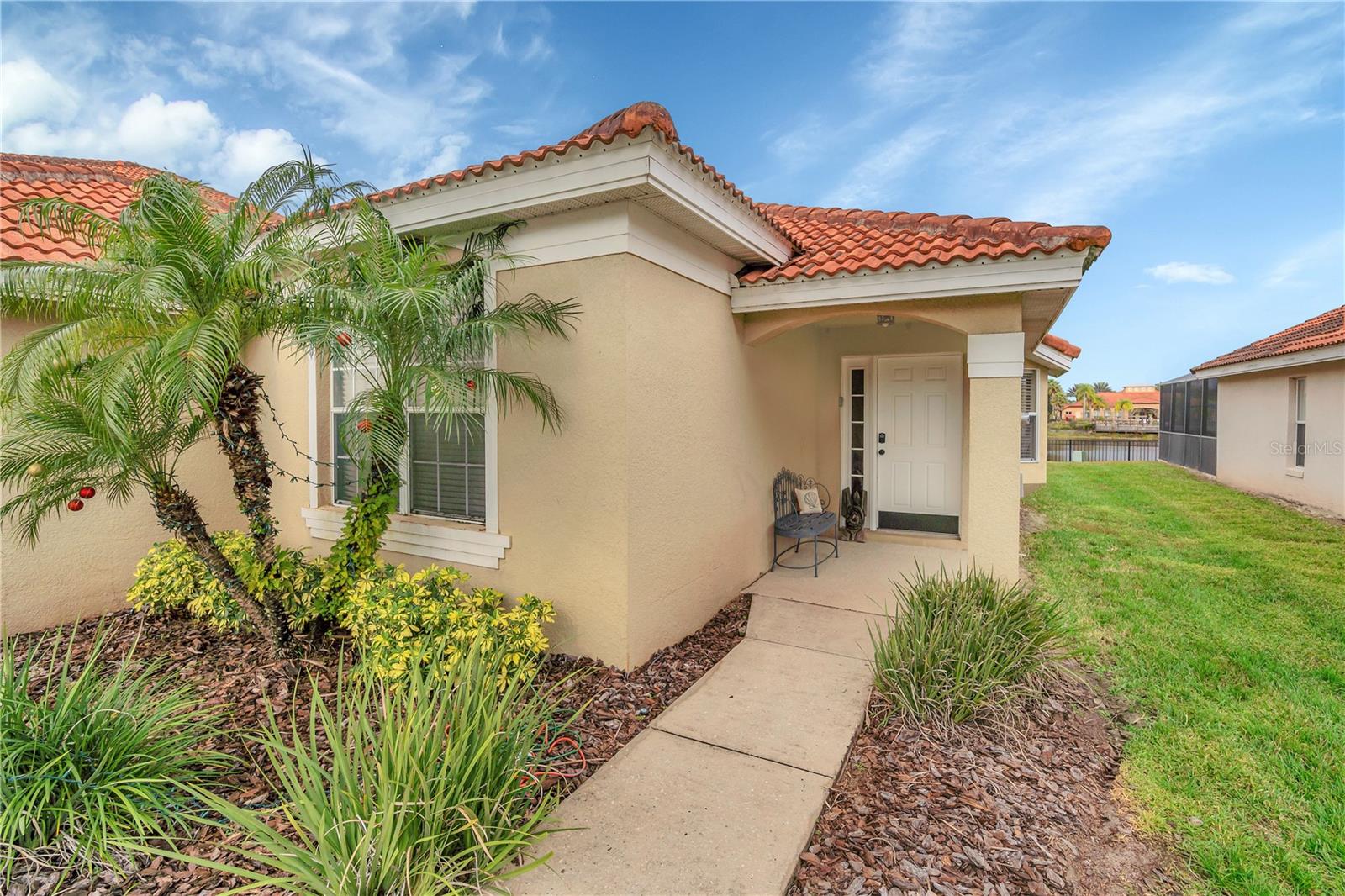 AVIANA PH 01 - Residential