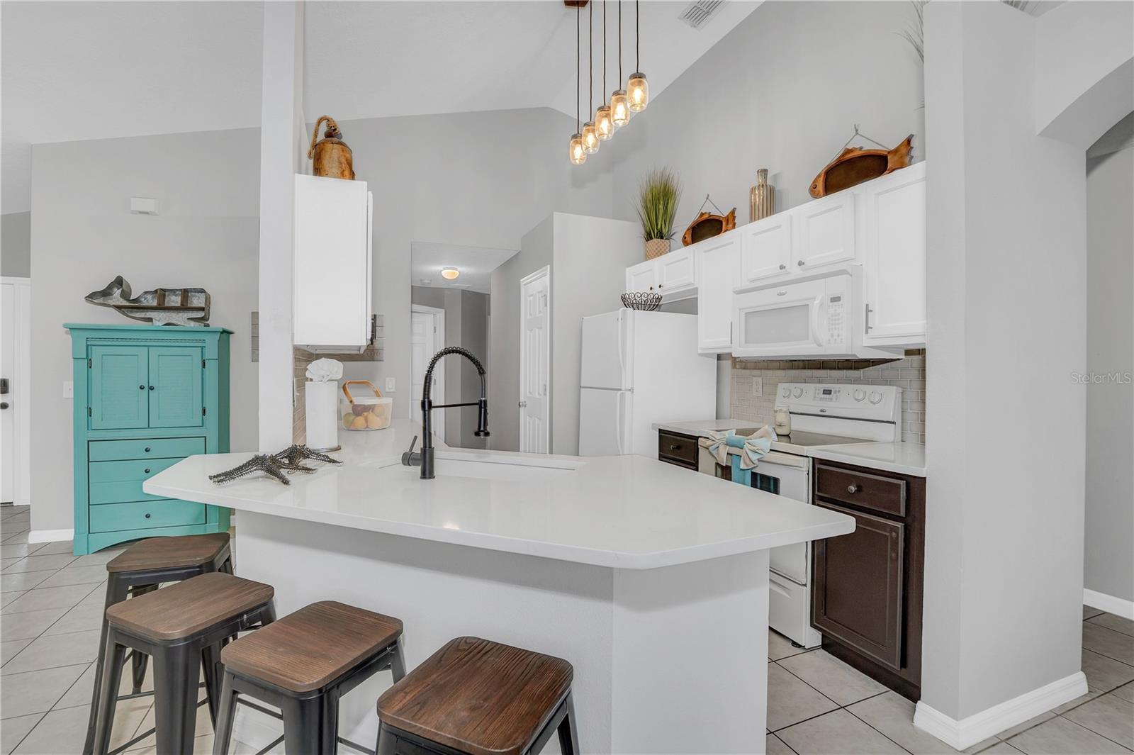 AVIANA PH 01 - Residential