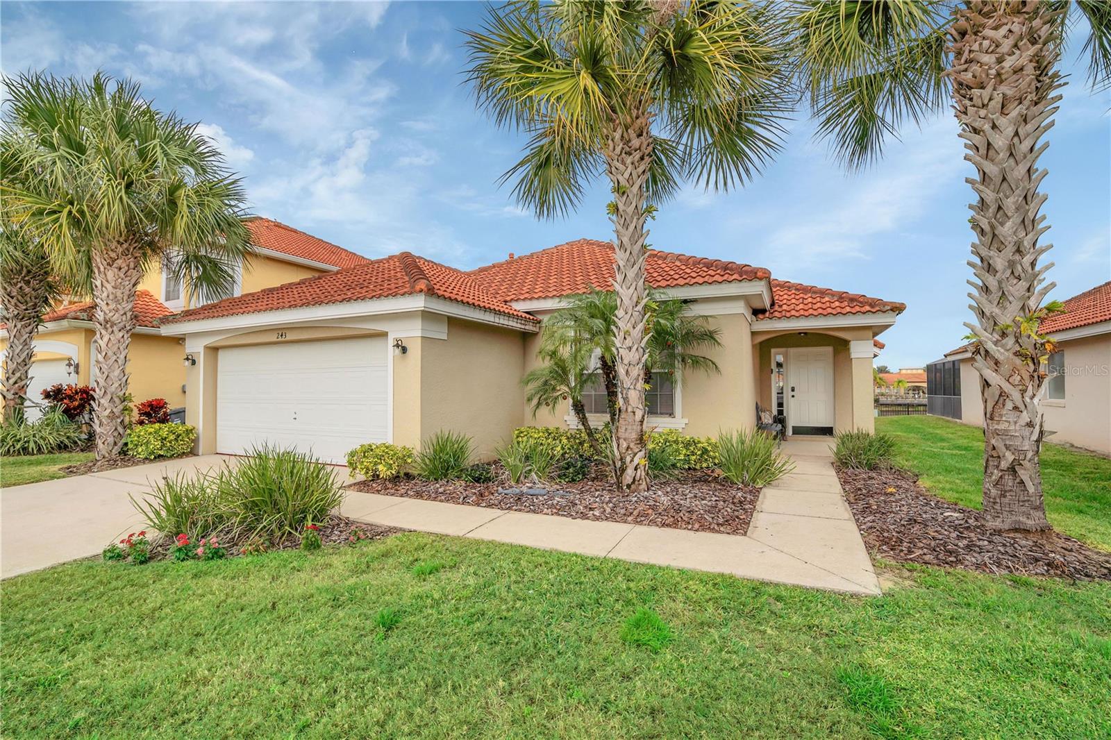 AVIANA PH 01 - Residential