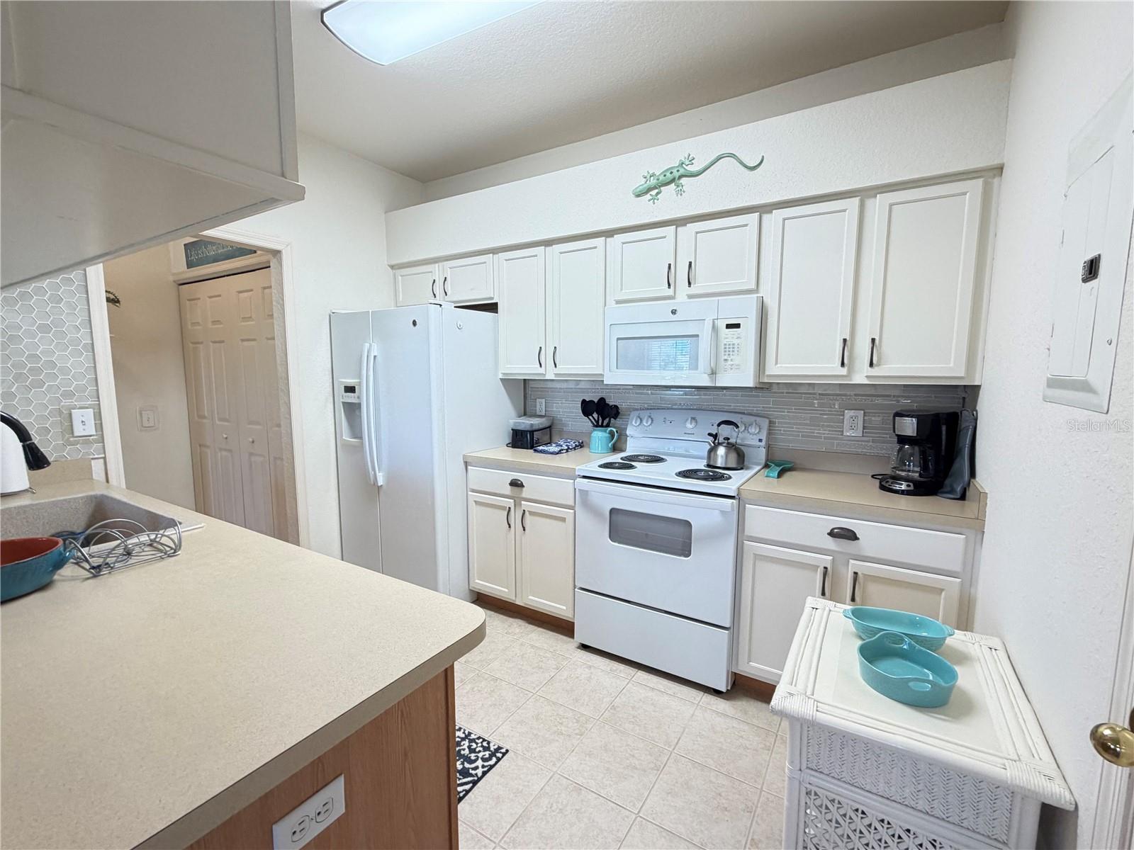 EAGLE POND CONDO - Residential Lease
