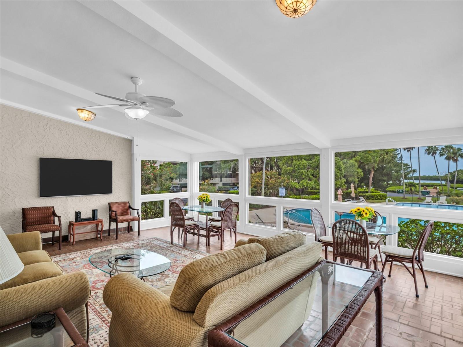 GULF FRONT LAGOON CONDO - Residential