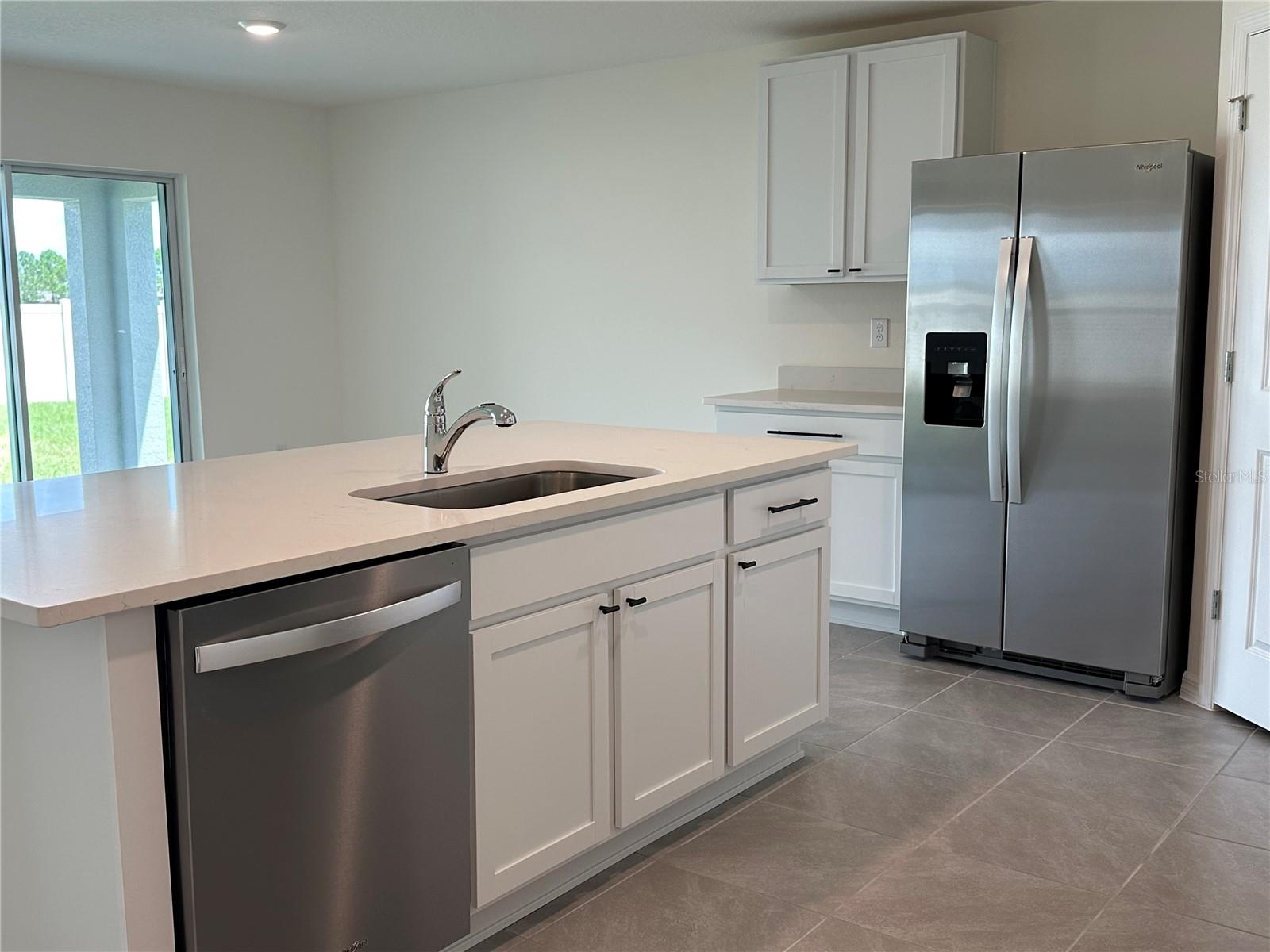 RIDGE AT HEATHBROOK - Residential Lease