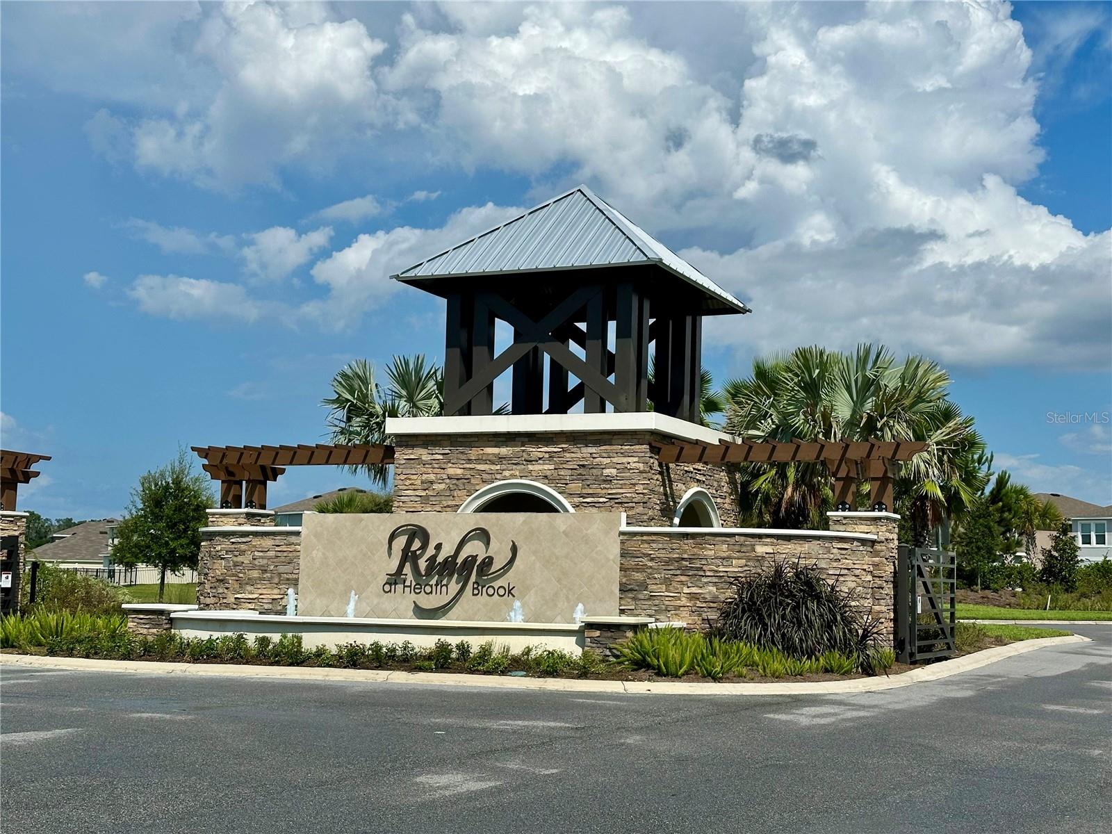 RIDGE AT HEATHBROOK - Residential Lease