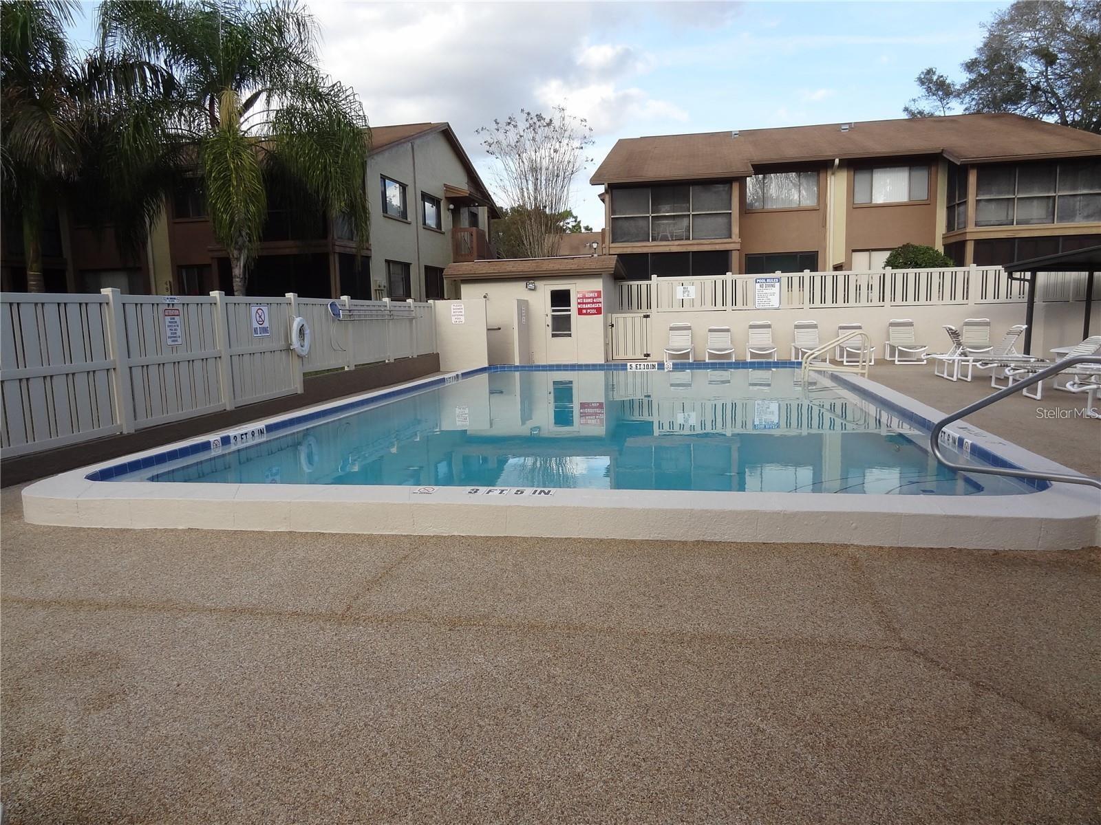 BEACON WOODS WEDGEWOOD CONDO - Residential