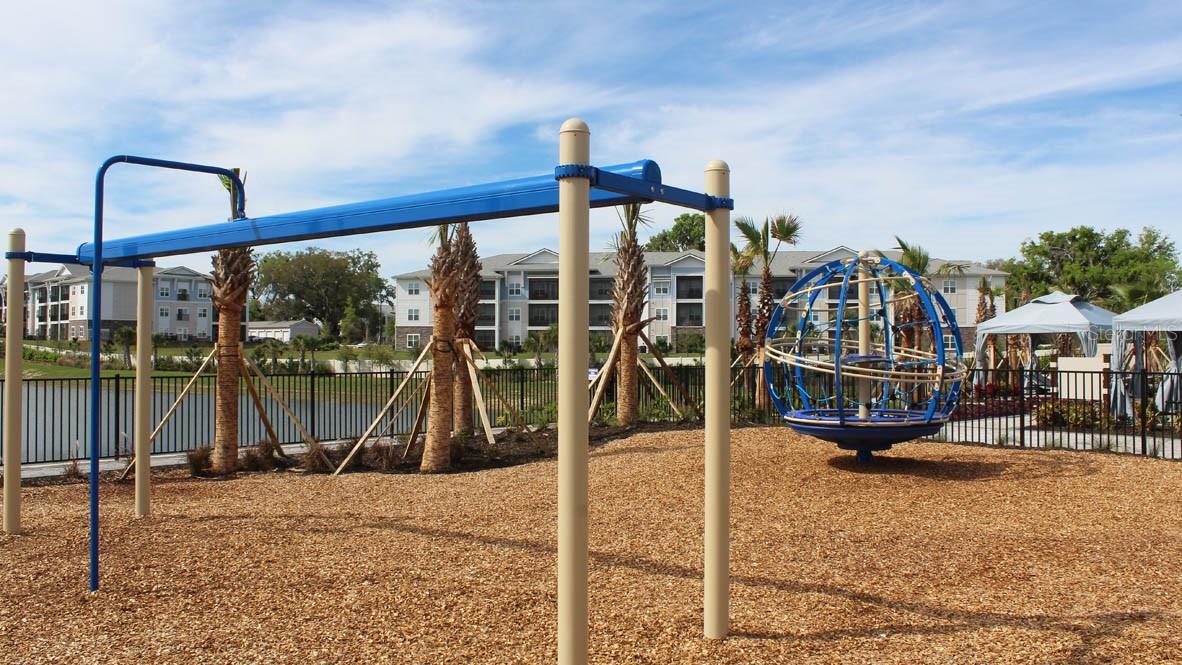 THE RIDGE AT HEATHBROOK - Residential