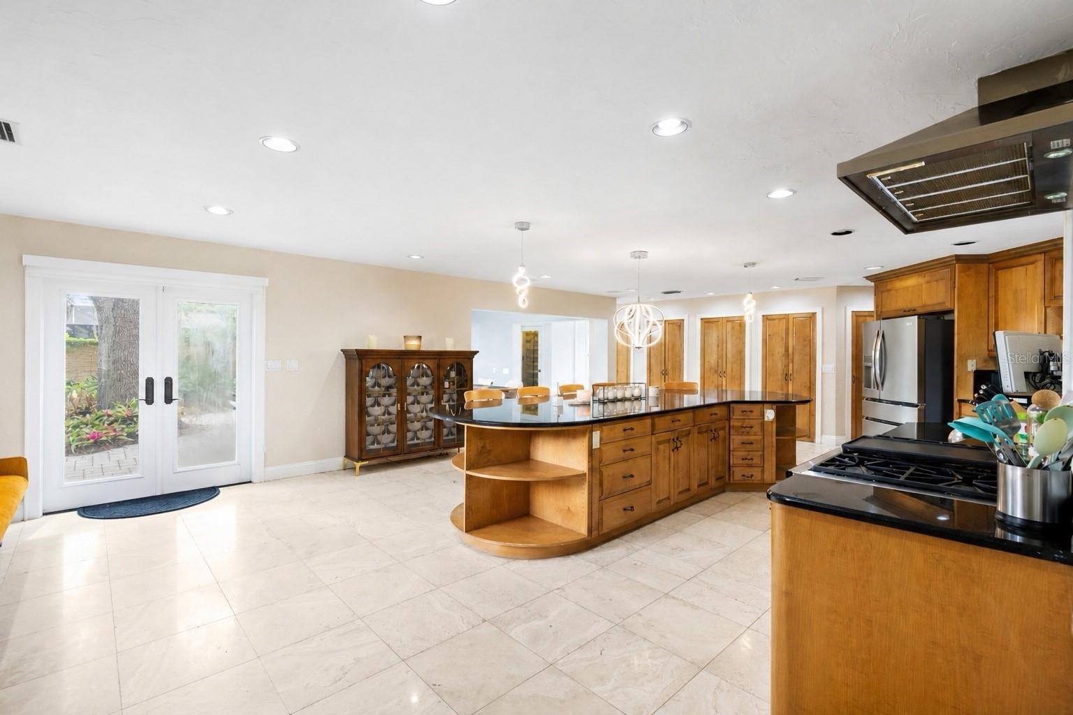 TEMPLE TERRACE ESTATES REP - Residential